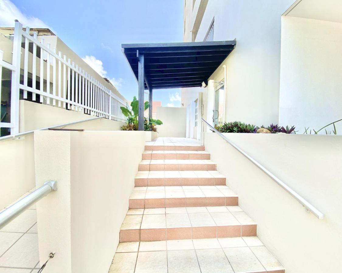 Kasa Seahorse Of The Sea - Studio For 2 Beach Block San Juan Buitenkant foto